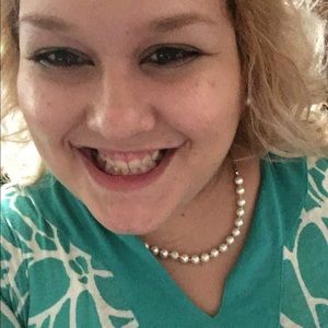 Meet your Posher, Sheena